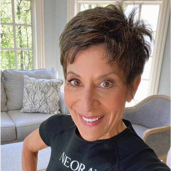 Meet your Posher, Mary-beth - Picture 1 of 1